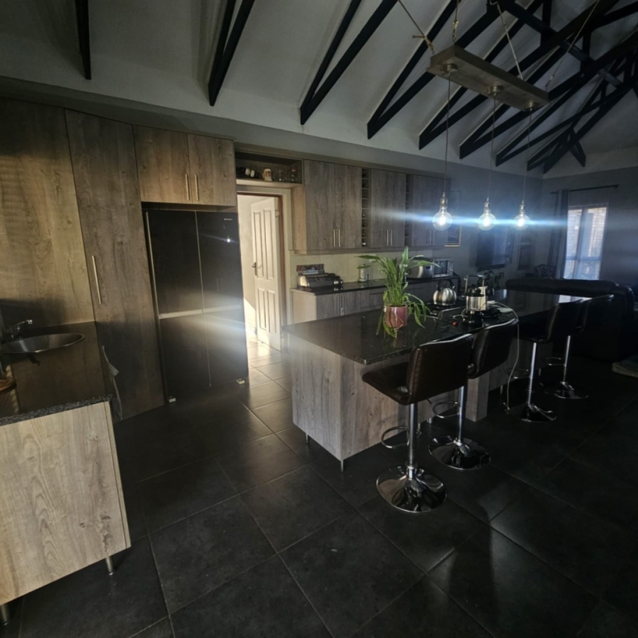 To Let 3 Bedroom Property for Rent in Wigwam North West